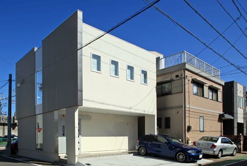 気軽に入りやすい雰囲気の事務所です